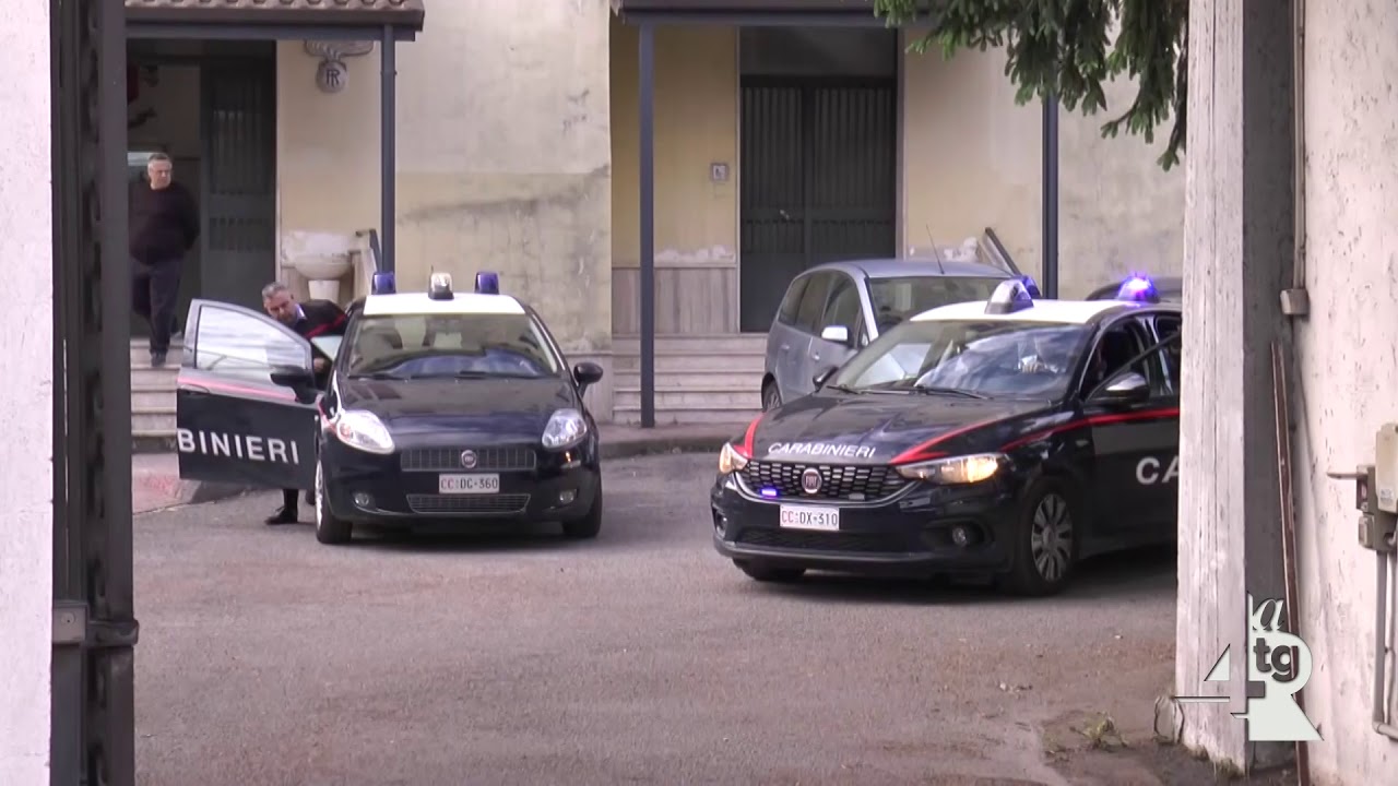 Tentata estorsione e lesioni plurime, arrestate tre persone dai Carabinieri