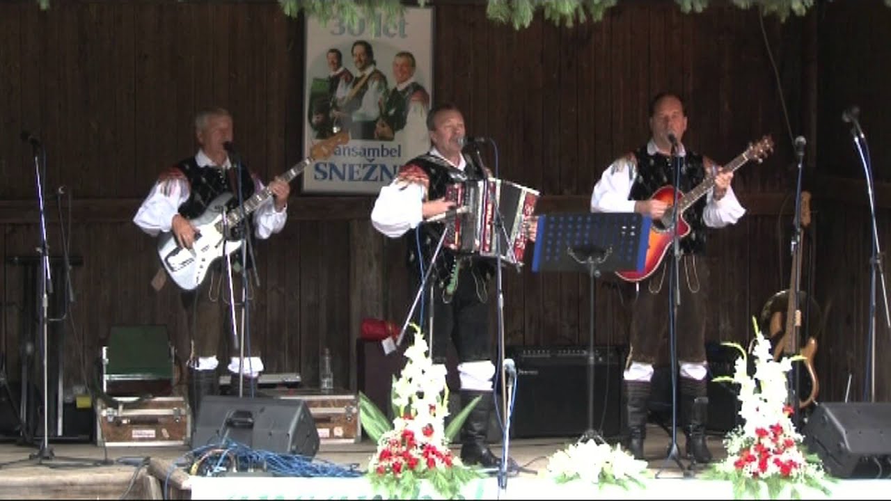 Ansambel Snežnik - STAREC IN POLJE