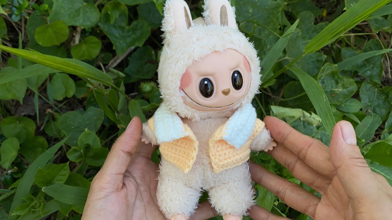 How to crochet clothes for LaBuBu 17cm/ Cute coat/ Free pattern/ English subtitle