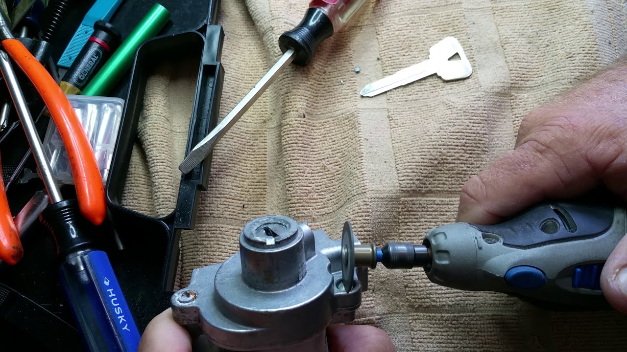 Ключ замка зажигания YAMAHA, изготовлен слесарем Эдди Шипеком 561-693-8636