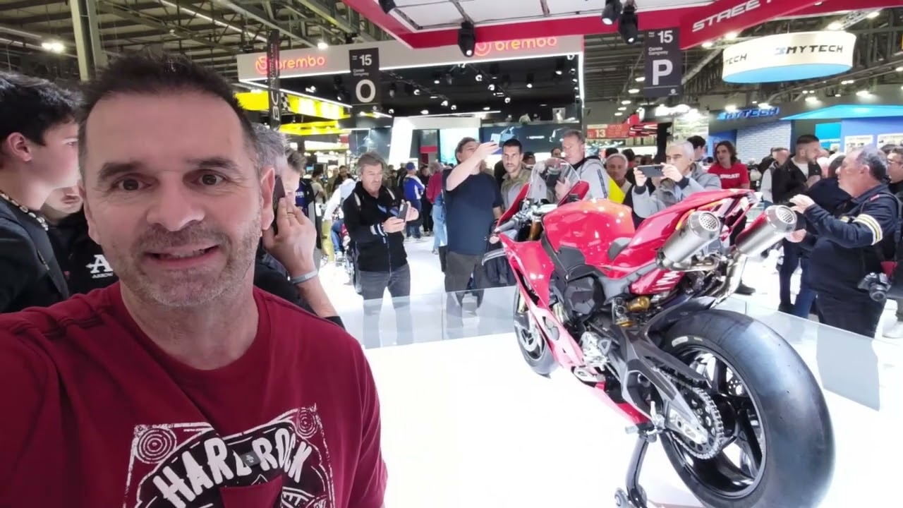 Ducati Panigale V2 - Milano EICMA motorkiállítás