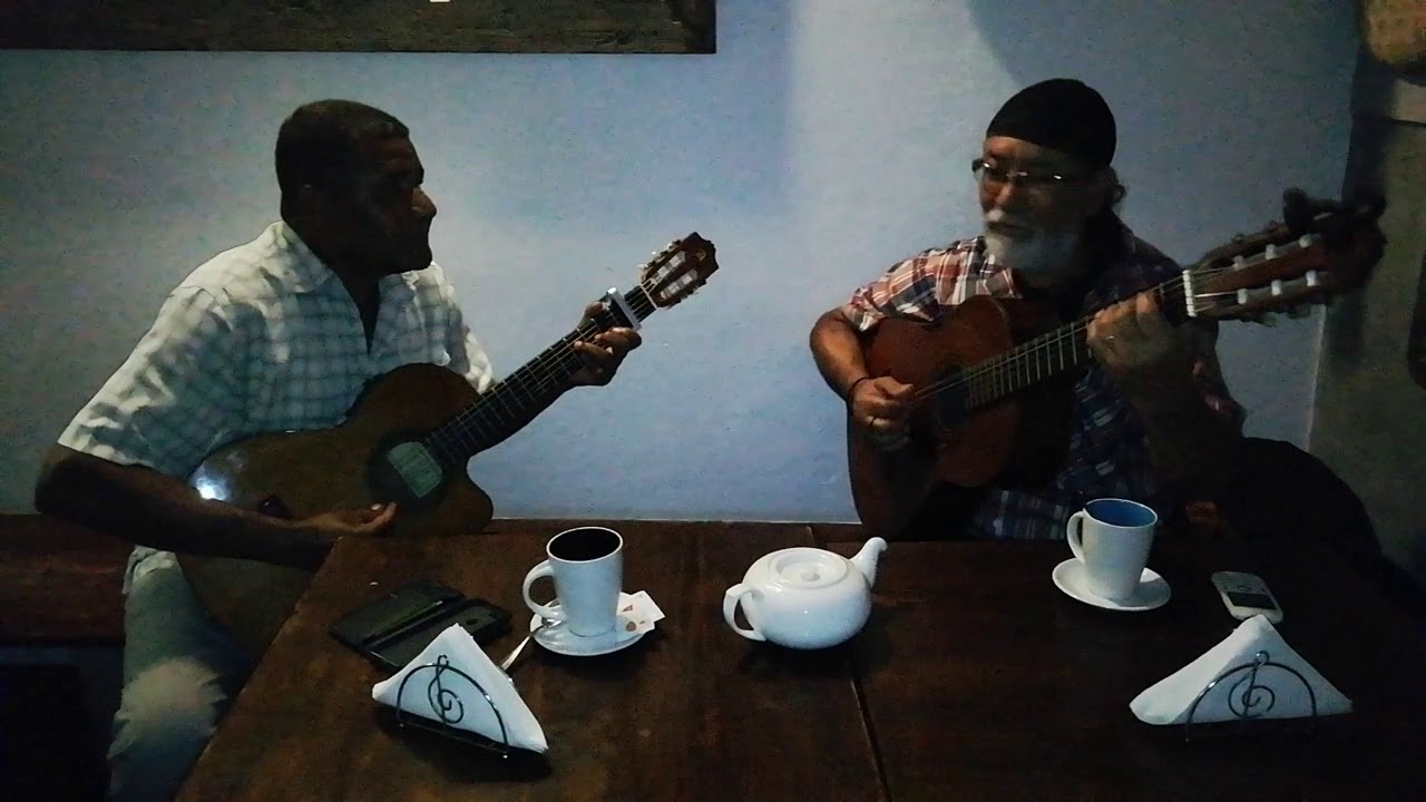 Tom&aacute;s Delgado & Voginha - 