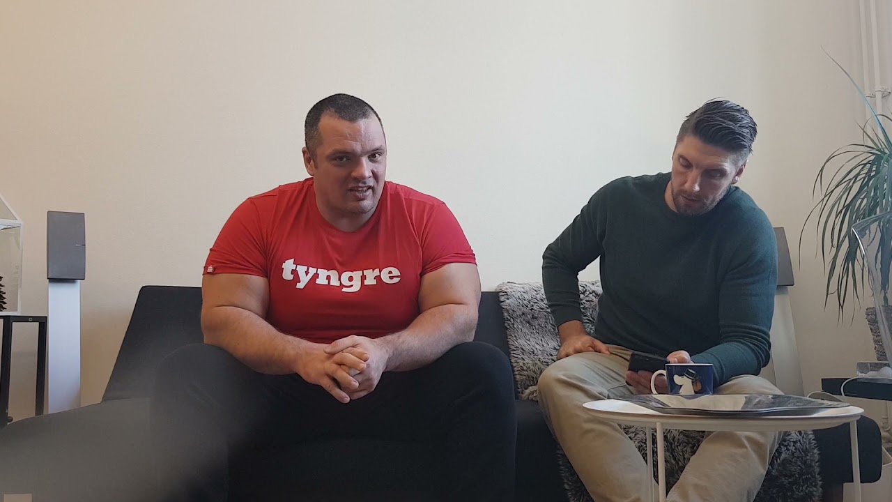 Podcast! Benchpress world champion interviewed by PRO hockey player.