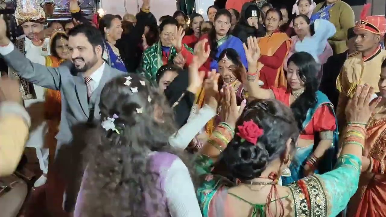 Shaddi ki tyari 🙏🙏🙏👍😍🥰🥰💯💯💯🌹🌹🌹🥰🥰#cutelove 