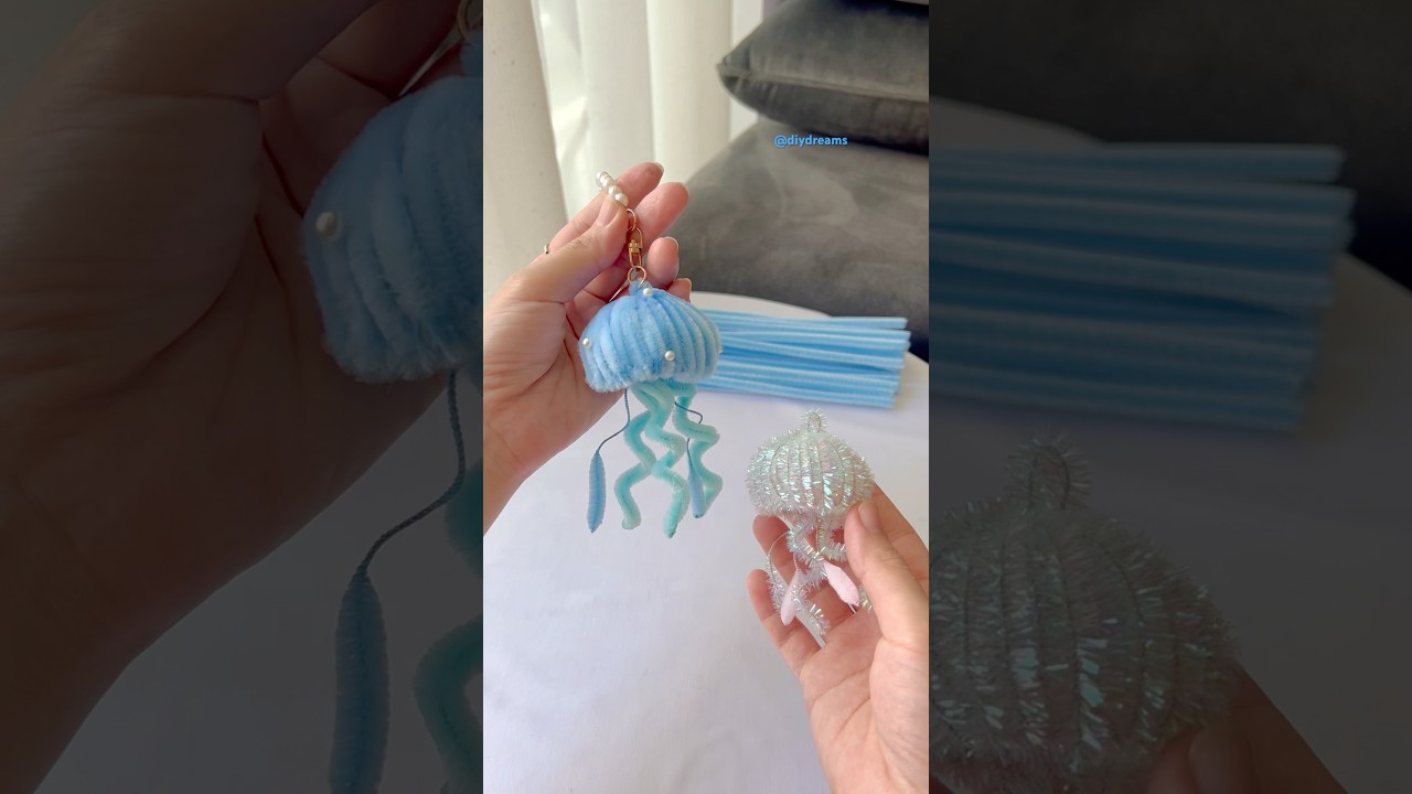 Pipe Cleaner Jellyfish Keychain | Easy DIY #cute #diy #pipecleaners