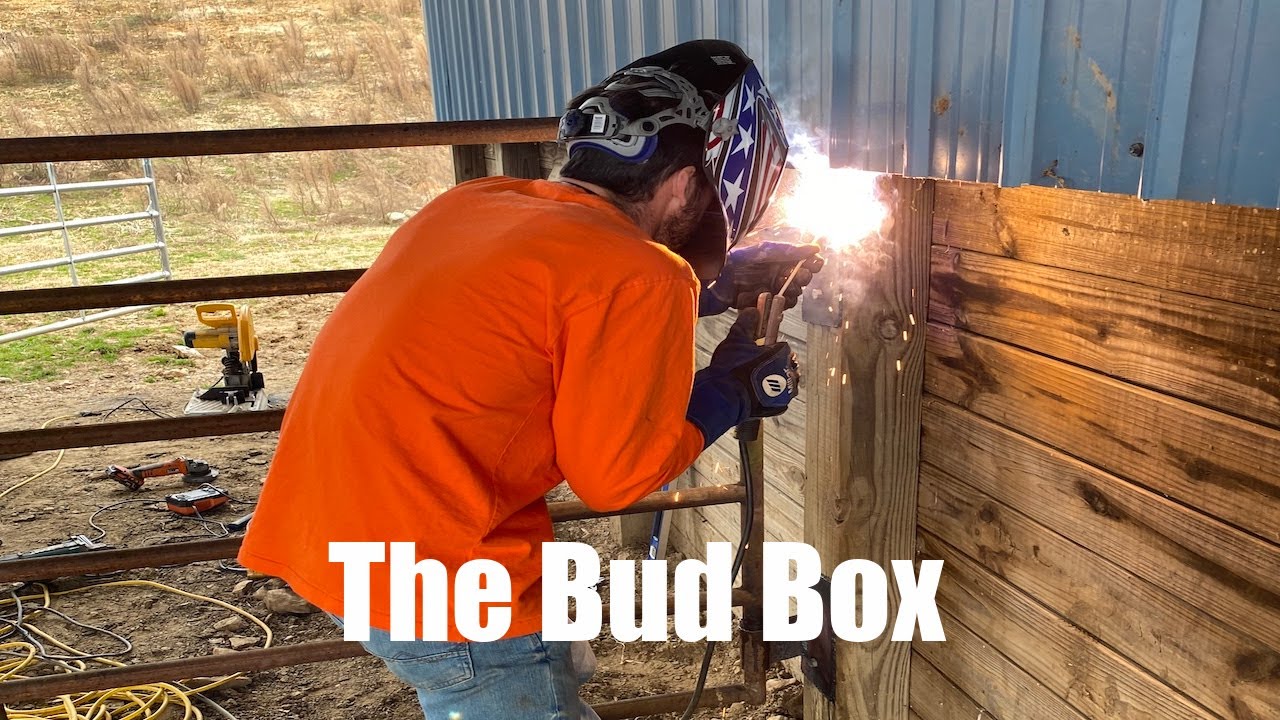 Building Cattle Pens - Part 2 The Bud Box