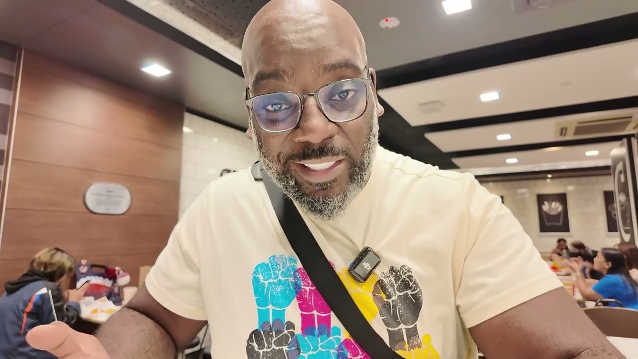 Here's Everything I Ate At The McDonald's in Singapore!