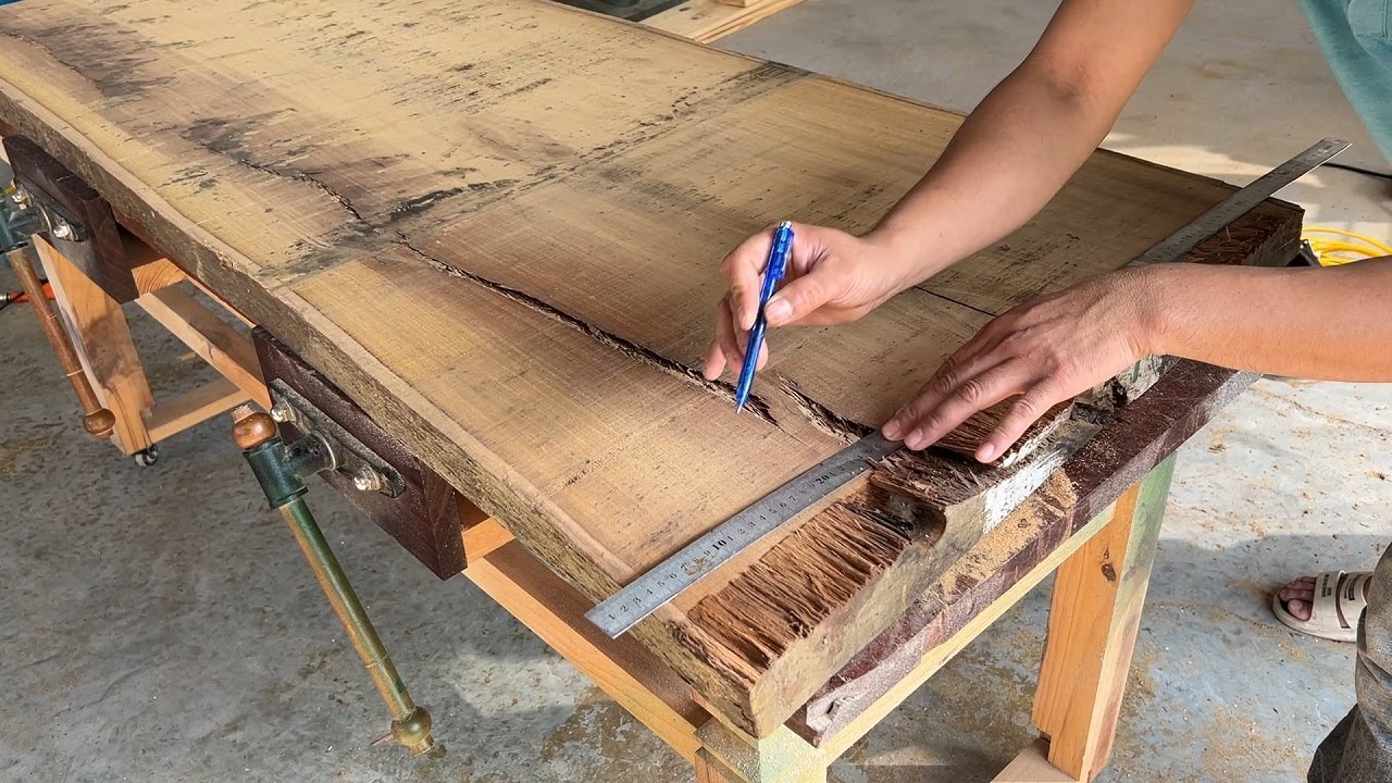 The Young Carpenter's High-end Woodworking Project // Build A Dining Table Set For 6 From Solid Wood