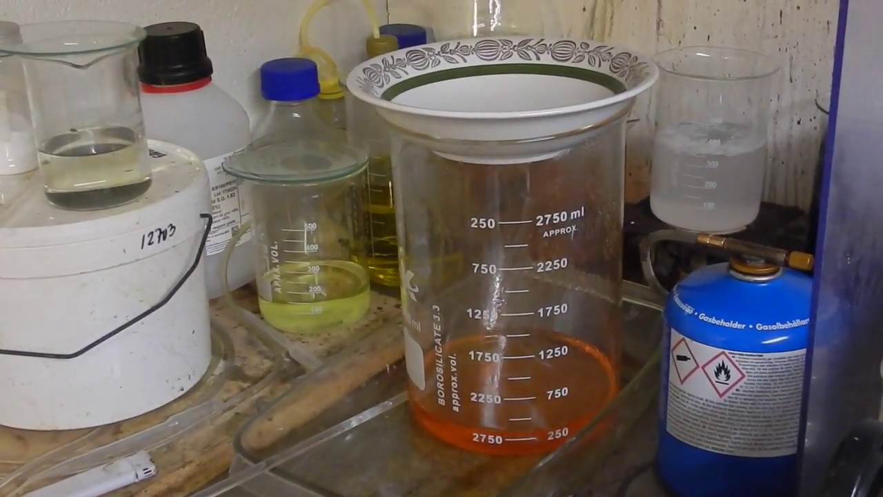 Gold reduction with oxalic acid.