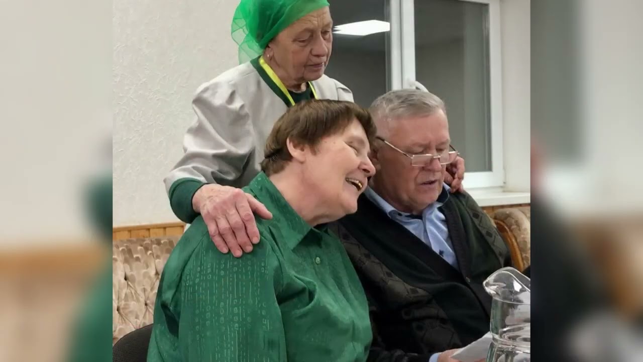 Вітають Катю Якимівну з днем народження група «Джерело життя»