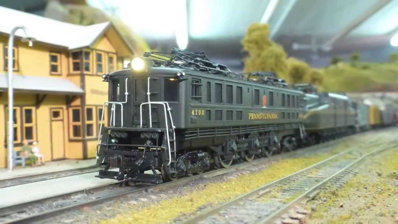 Pennsylvania/PRR P5b & GG1 electrics pulling a freight train at GGMR layout.