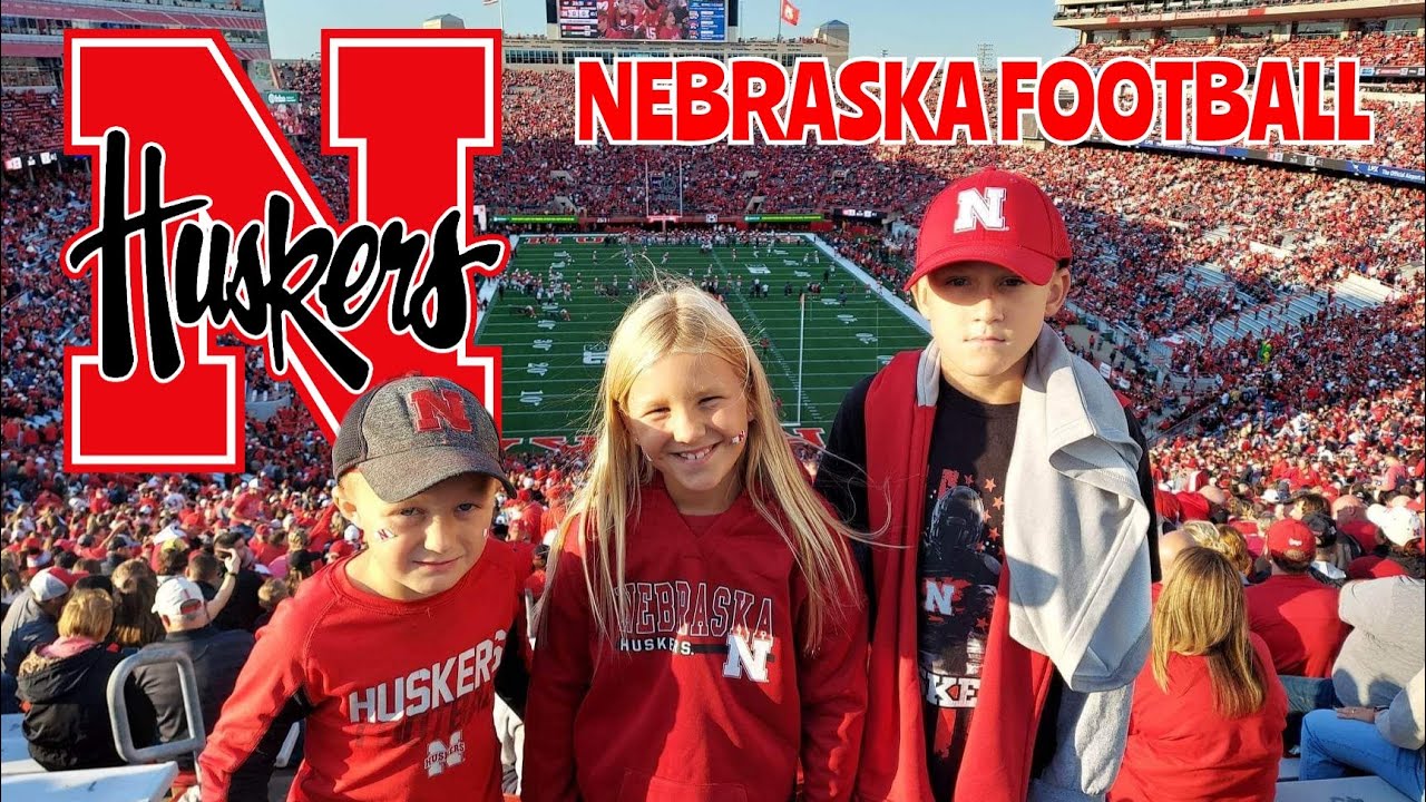 HUSKER FOOTBALL!