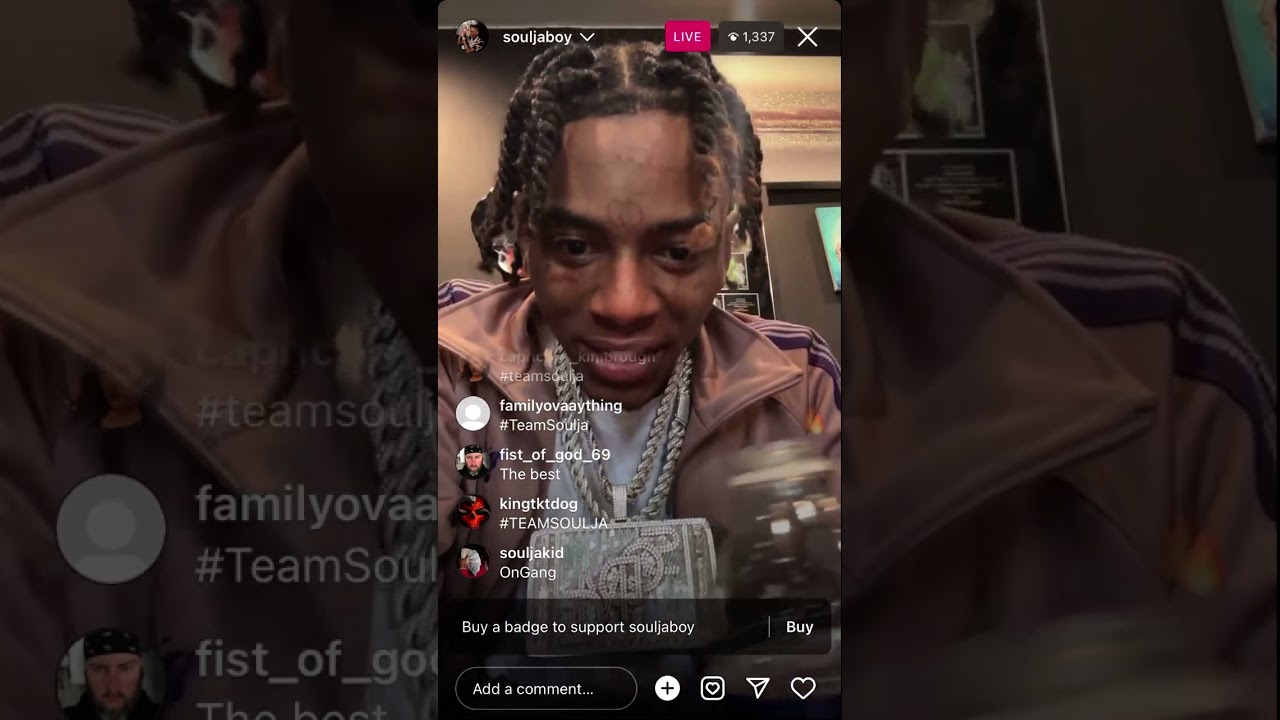 Soulja Boy counting money and Eat McDonalds on IG LIVE (03/19/2023)