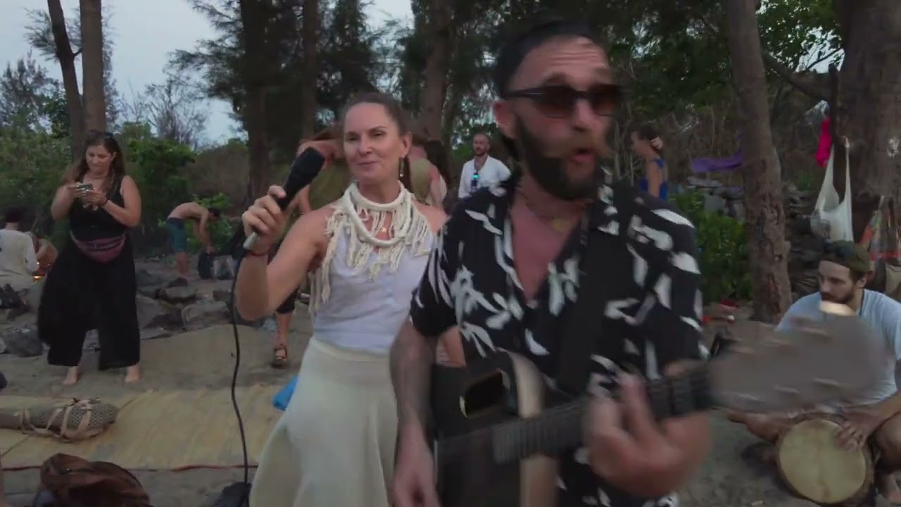 Святой Denza and Tabor band