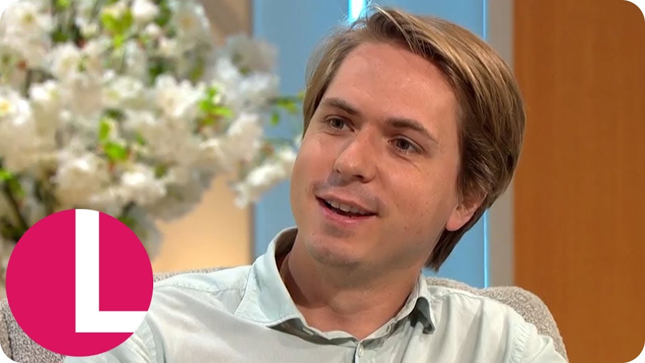 The Inbetweeners' Joe Thomas Hosted a Dinner Party That Left Him in Tears | Lorraine