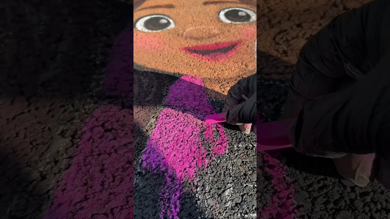 This Gabby Chalk Art is NEXT LEVEL | GABBY'S DOLLHOUSE