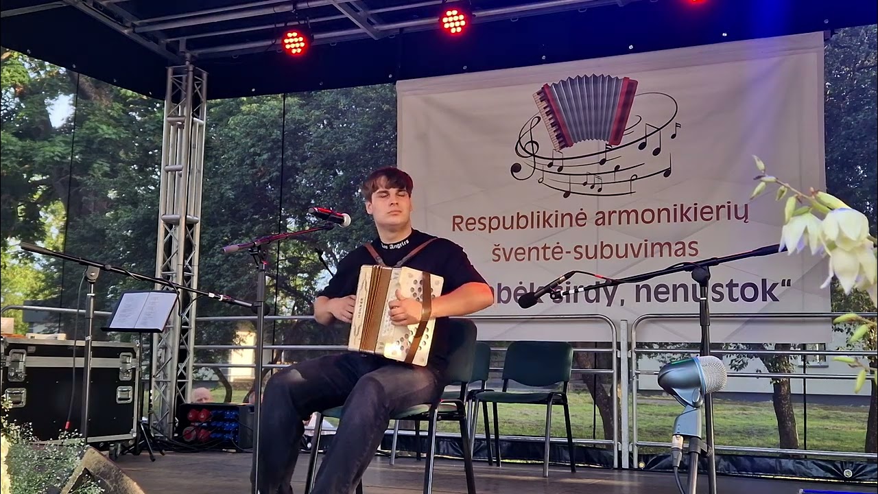 Groja Kęstutis Tumynas ir Vilius Riauba Dešimtoji armonikierių šventė Alovėje