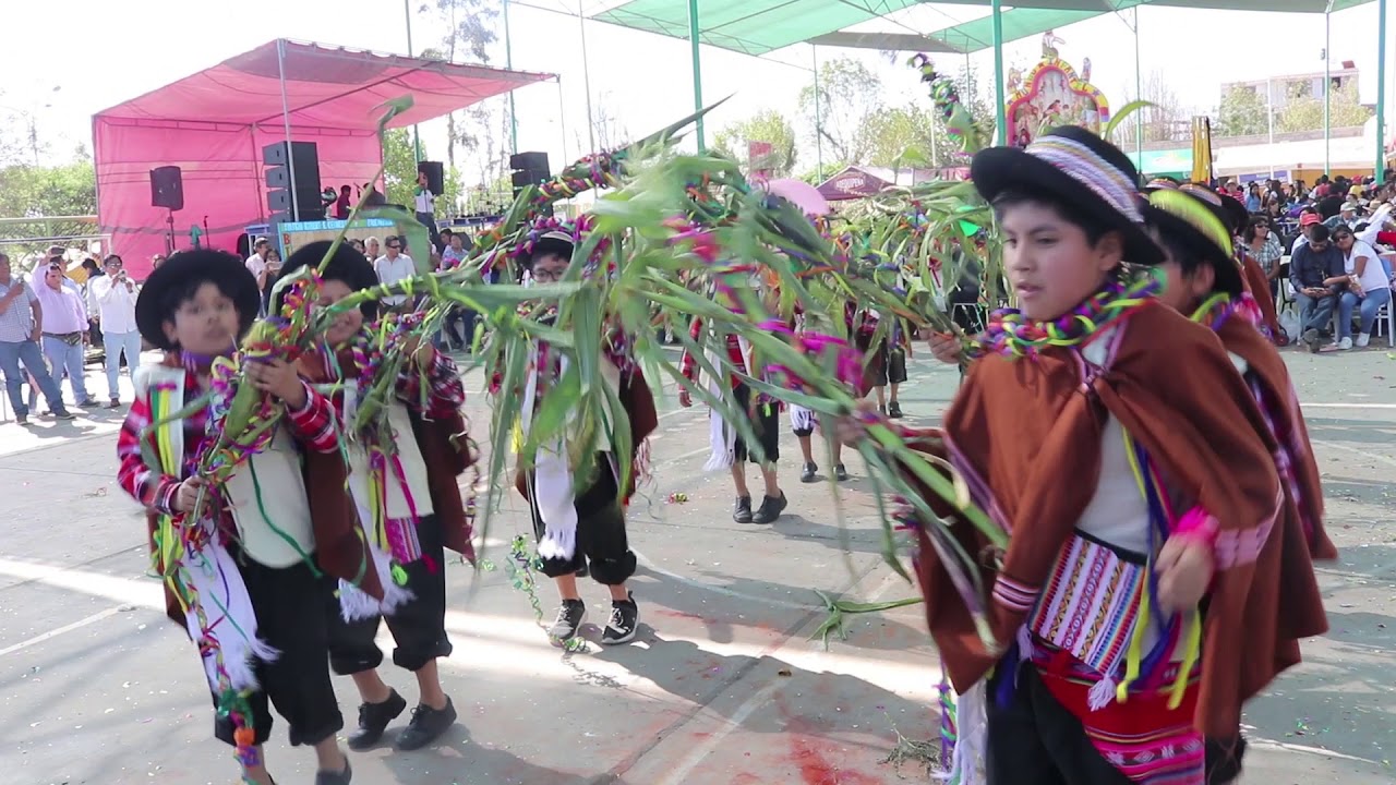 CARNAVAL DE PAMPAMARCA 2018 / ANIVERSARIO DEL COLEGIO ROBERT F KENNEDY  AREQUIPA PERU