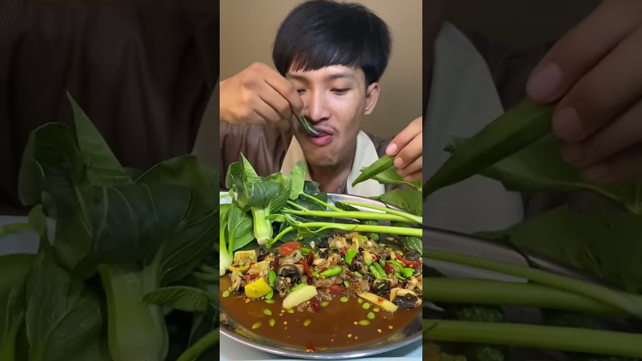 Spicy Green Chilli #mukbang #asmr #reels #short #viralvideo #reelsvideo #shortvideo #food #eating