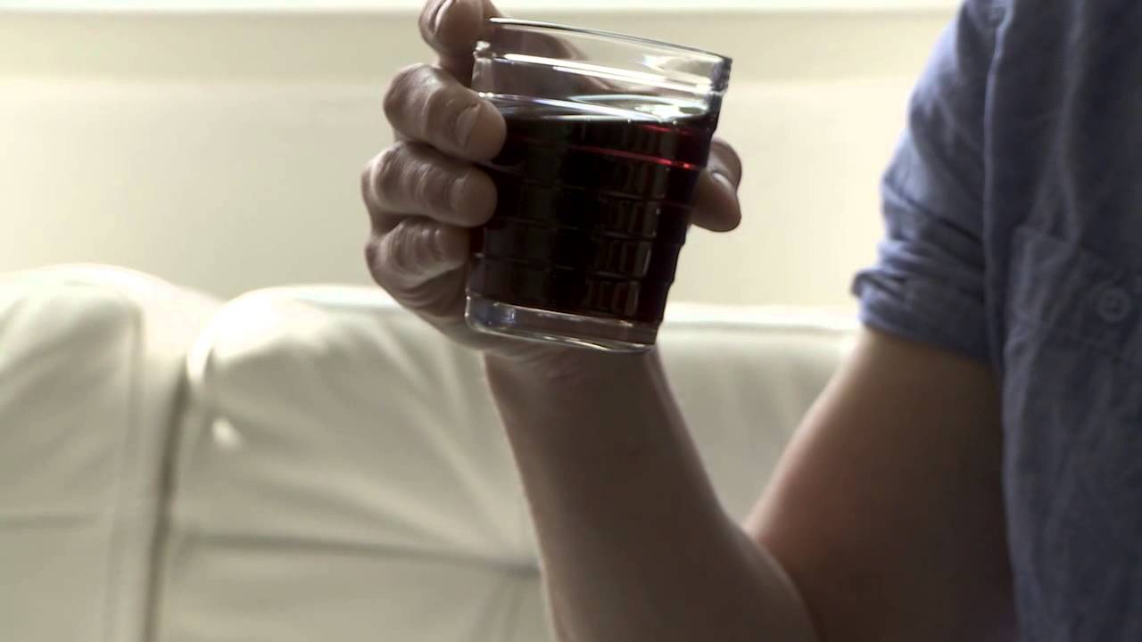 Alkoholi ja alaikäiset - vanhempien asenteet kiristyneet