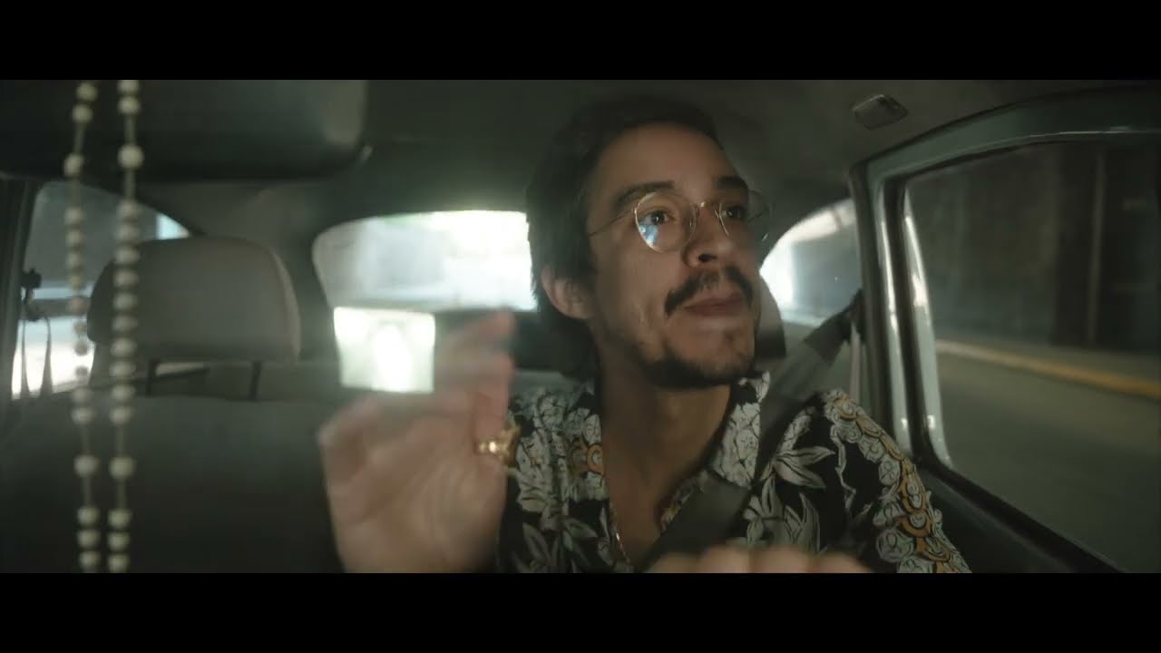 El Arcas - Bobo Corazón (Video Oficial)