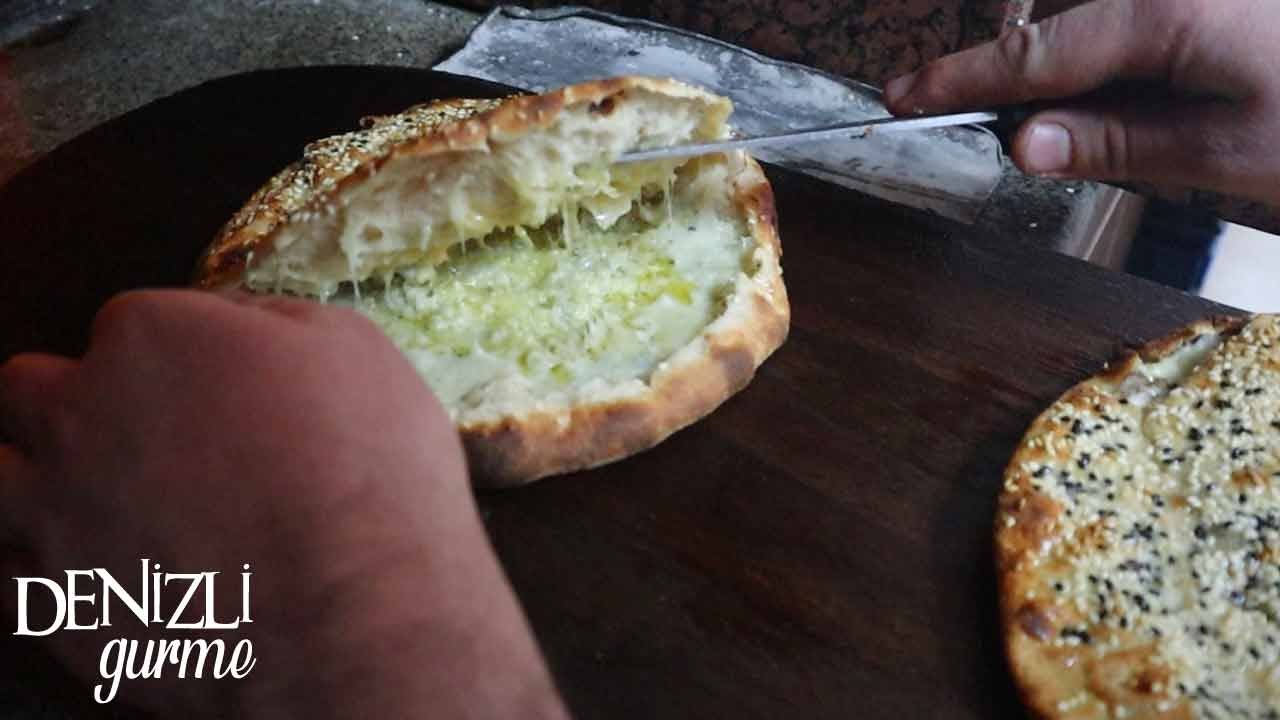 80 YILDIR KÜFLÜ PEYNİR İLE YAĞ SOMUNU YAPIYORLAR - Konya  Lezzetleri