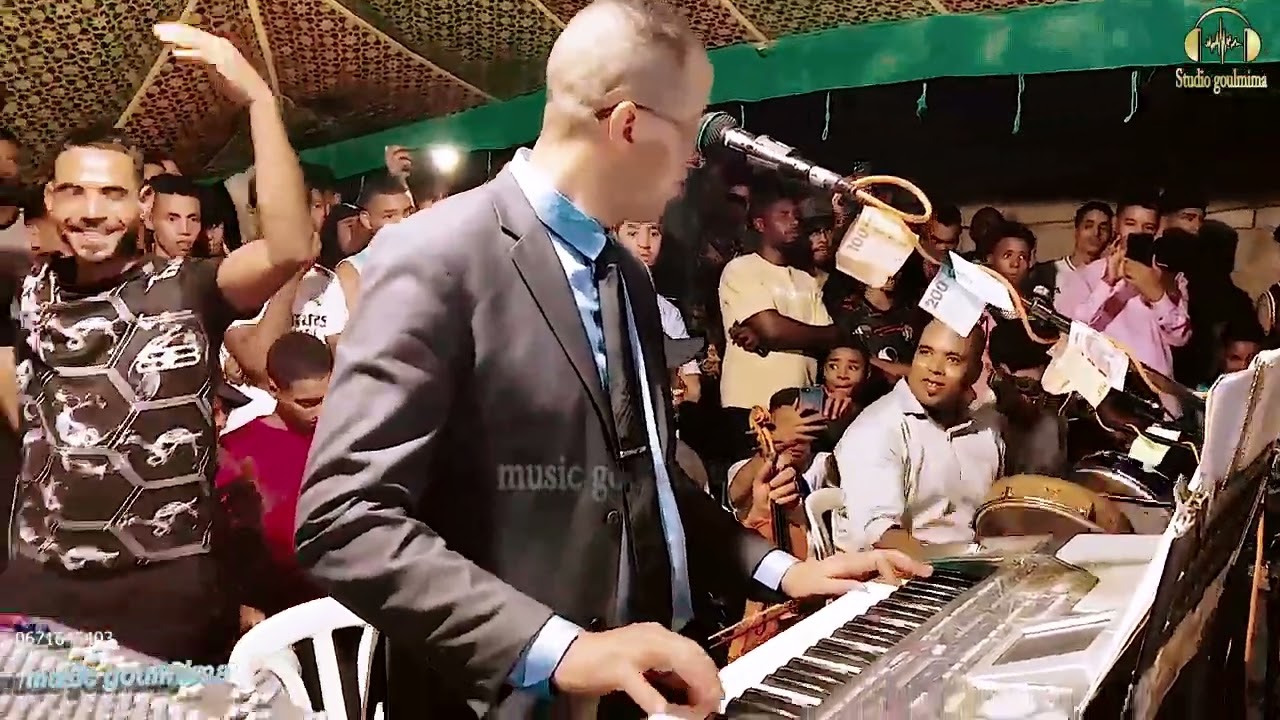 عرس بمدينة گلميمة(حرت)مع الفنان عبدالواحد