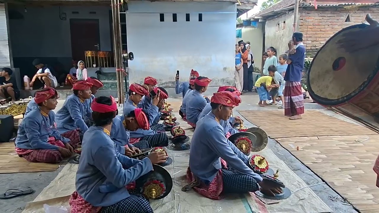 GENDIN CAMPUR LAWAS MERDU. TABUH TOKOL GENDANG BELEQ MUNGKUL GENY DI DESA MARONG