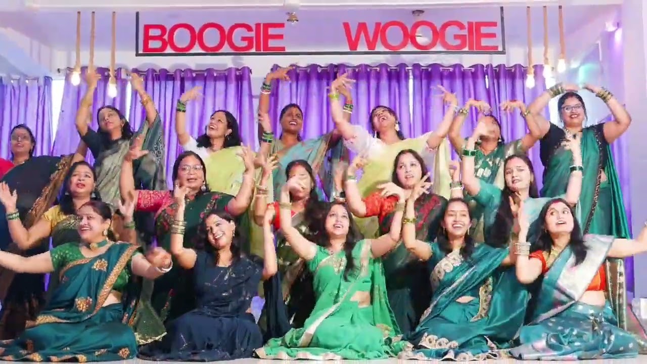 Sawan special Dance || Sawan ka mahina aaya hai || Ladies Bollywood Dance 