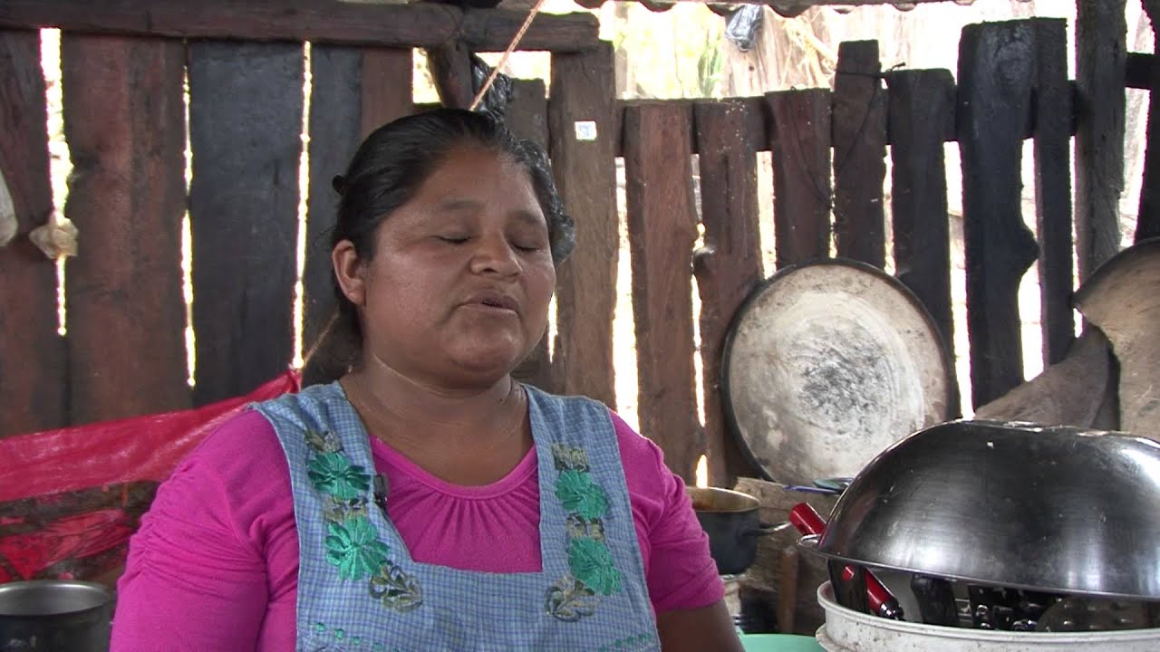Mujeres Chiapanecas Productoras de Tostadas de Maíz