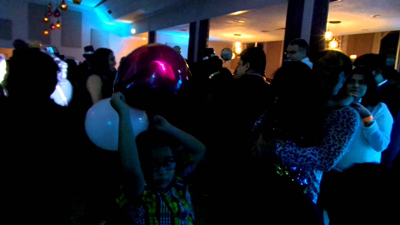 COUNTDOWN and dropping the balloon - Janta Connection - Napradek Hall, San Jose Dec 31 2014
