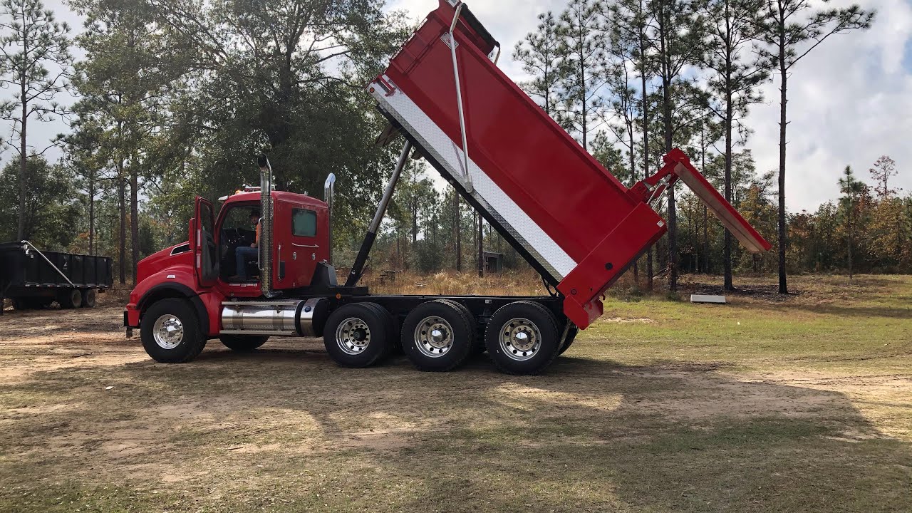 BRAND NEW 2021 Kenworth T880 Dump Truck