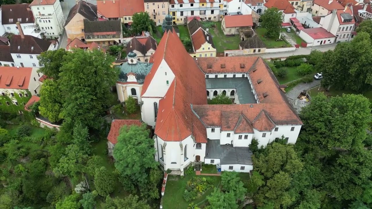Bechyně v pozdním středověku a raném novověku. Příklad šlechtické nekropole v rezidenčním městě