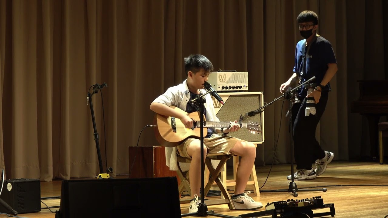易澄《 Maroon 5 - Payphone 》