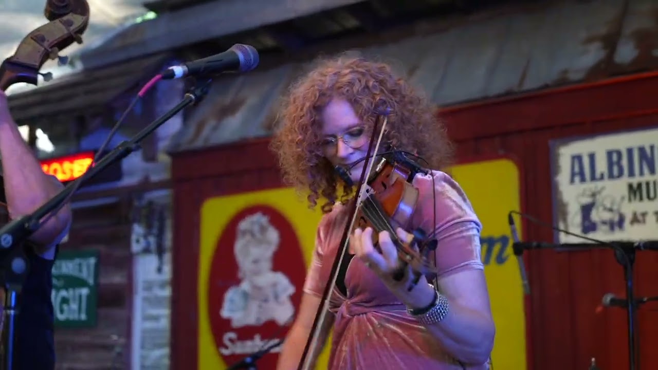 Becky Buller I Nothin&rsquo; To You l Albino Skunk Music Festival 2024) | Brando Jones Films