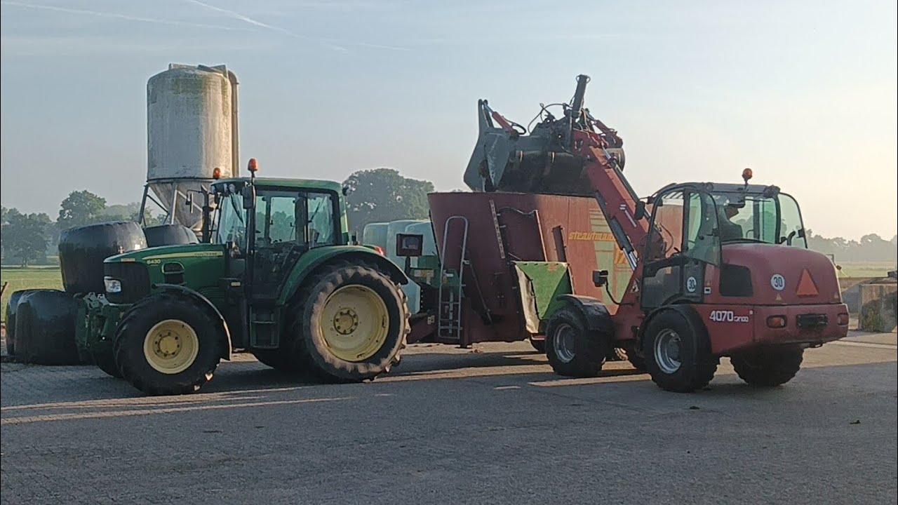 Melkvee voeren John Deere Strautmann en Weidemann 