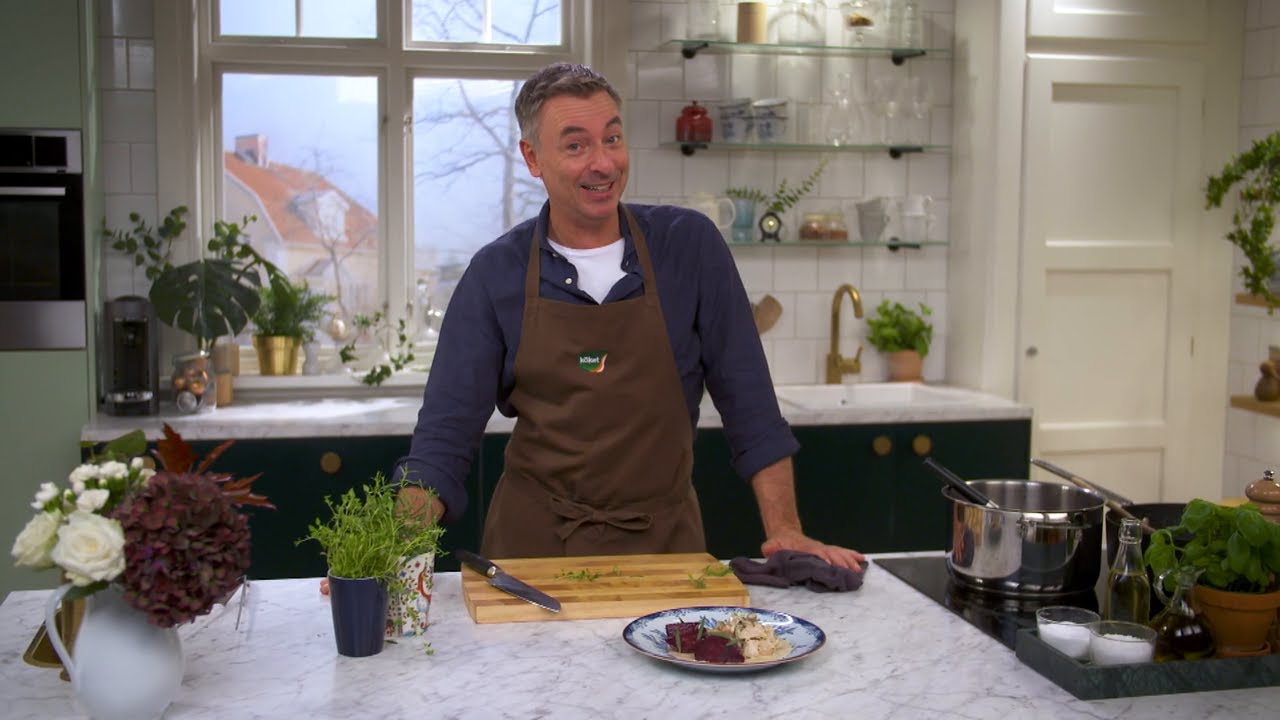 Kökets middag: Krögarpanna med kyckling och glaserade betor - Köket