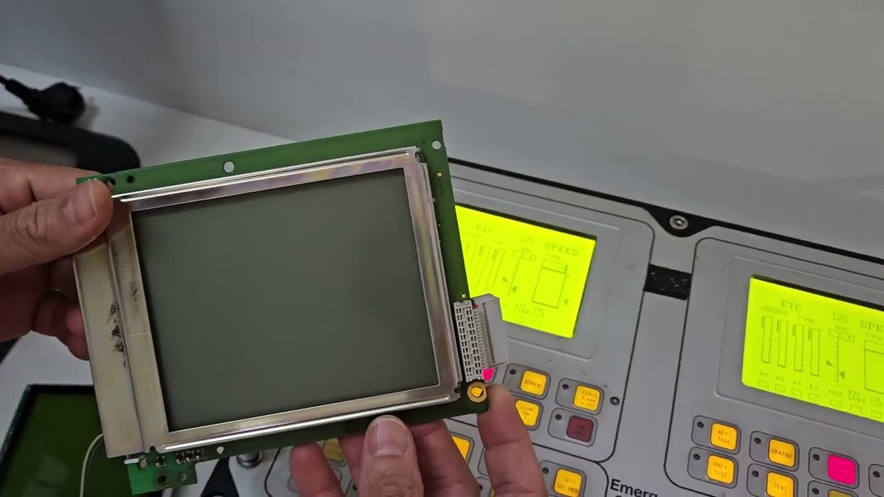 MTU electronics: ECS-Uni system – Obsolete LCD and MERC2, our solutions: repair or exchange