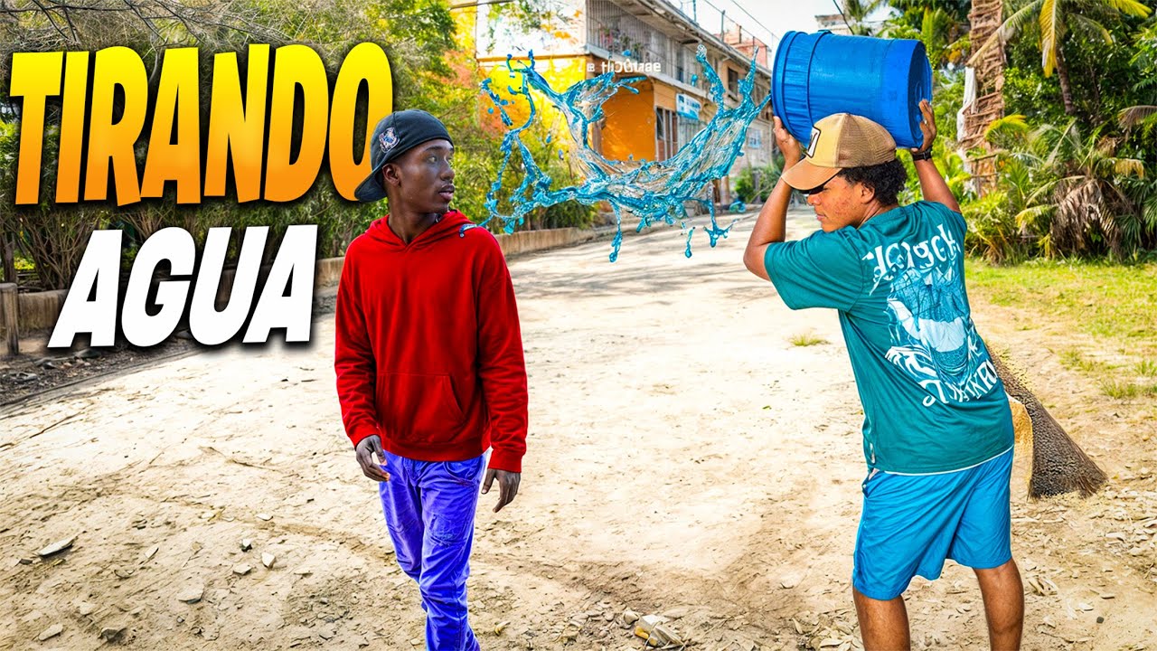 Tirando 50 Bola de agua a personas Desconocidas/Ninja x4