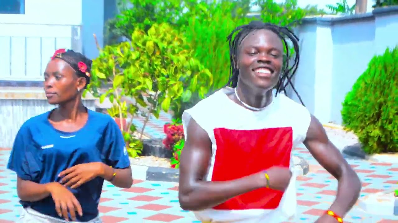 Ngw'ana Nuwa ===Dunia
