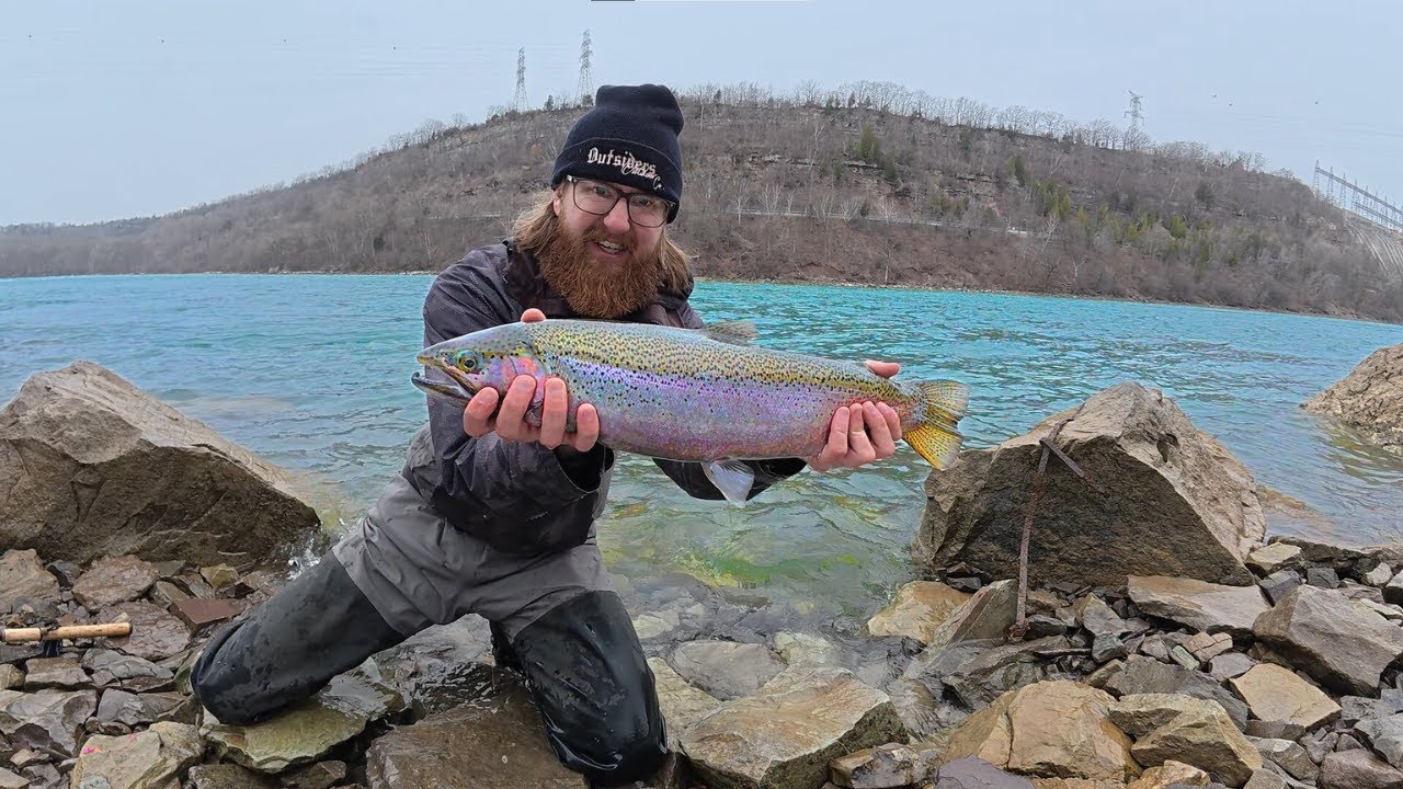 Fishing the NIAGARA RIVER for BIG TROUT