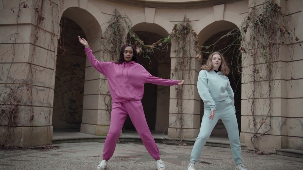 ✨MONALISA - OFFICIAL DANCE VIDEO || AFRO DANCE COMMUNITY PRAGUE || #afrobeat #afrobeatprague✨