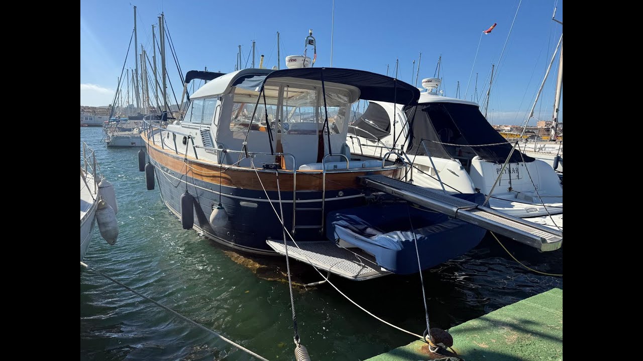 Apreamare 12 Comfort (Interior)