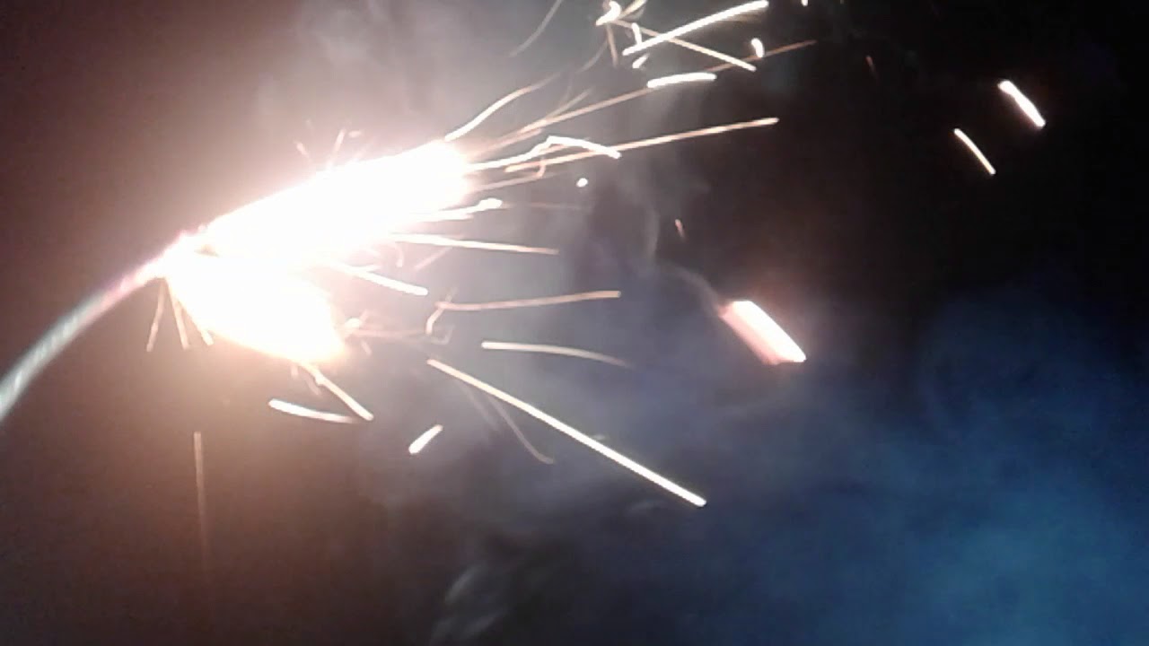 Feuer Ringe anz&uuml;nden