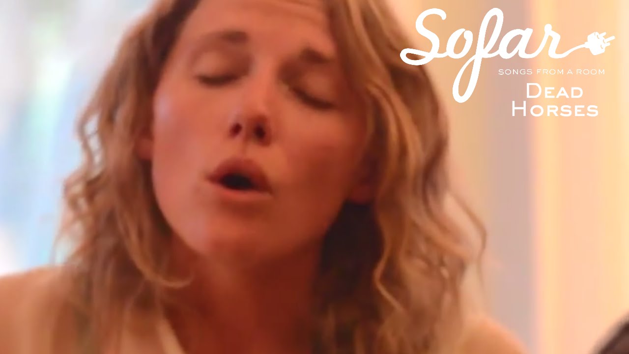 Dead Horses - Lay Me Down | Sofar Milwaukee