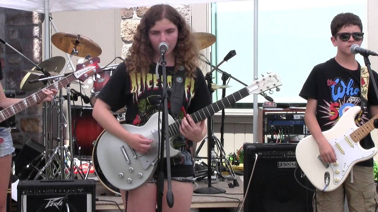 Curfew - School's Out,  Rock Band Showcase IV