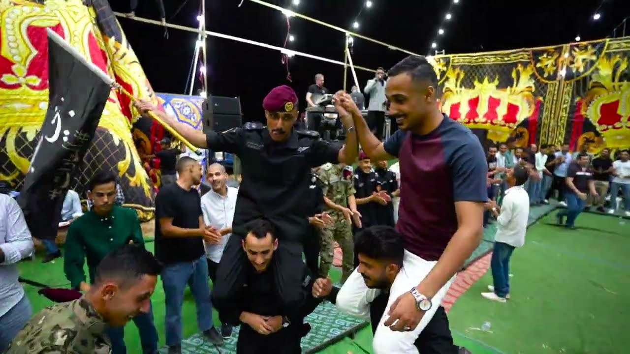 الفنان معتصم العمر _ مع شاعر المجوز ابو ريما _ افراح العبادي حفل تخريج الملازم جرير العبادي