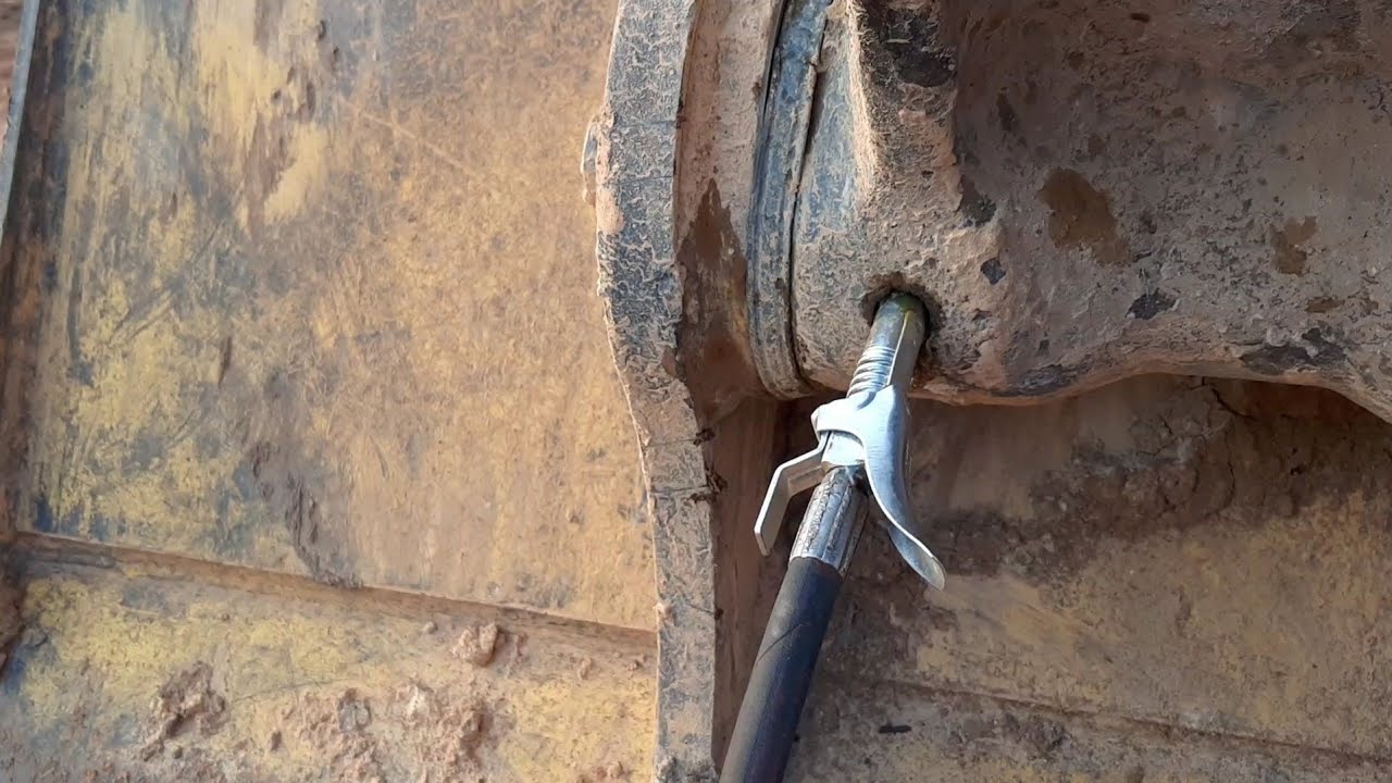 Nova ferramenta bico de lubrificar a maquina sozinho bem prática aprovado!😁