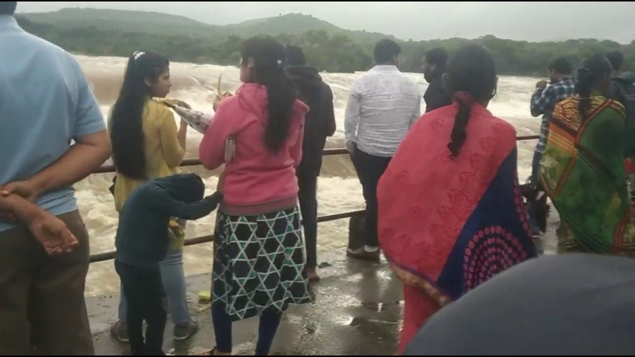 Khadakwasla Dam Overflow 2019 | Heavy Rain In Khadakwasla And Pune |