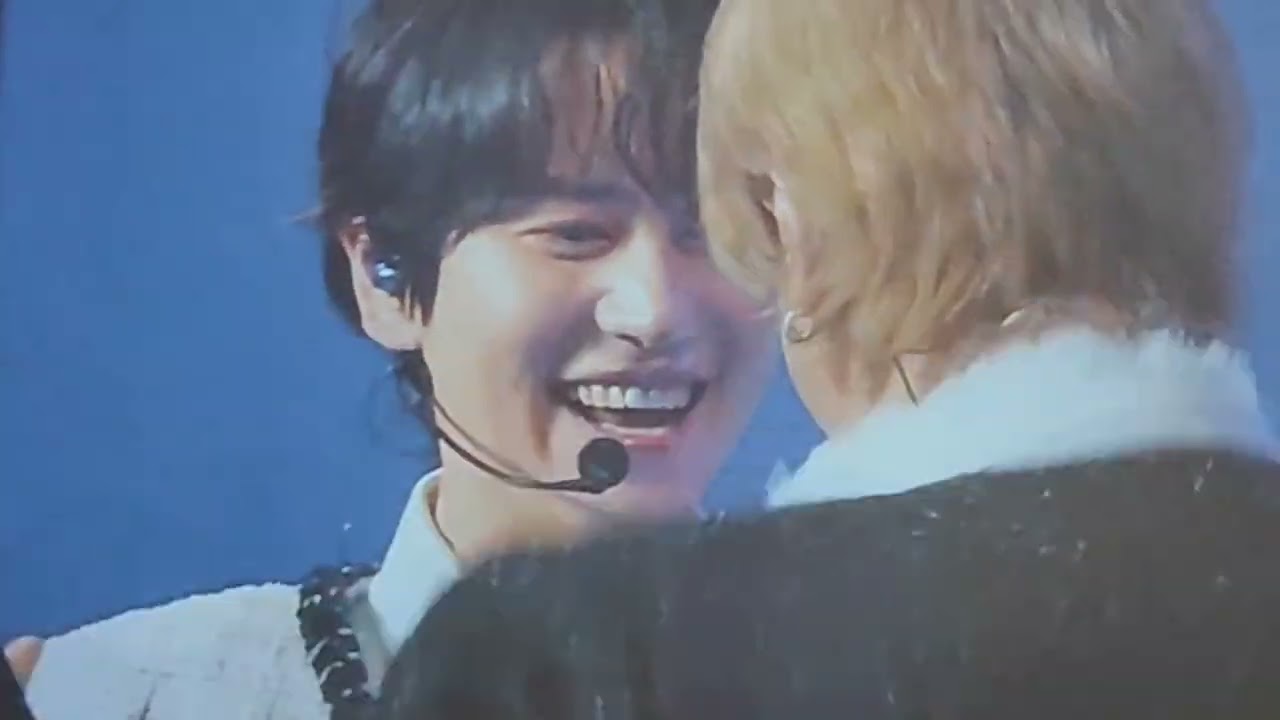 [Yekyu] 231104 It's 8lue - kyu ask yesung you not love me?圭問哥哥 你不愛我嗎